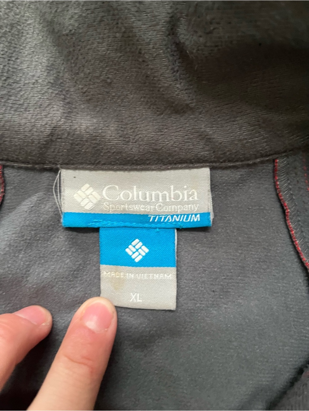 Columbia Women's Bright Red Full-Zip Softshell Jacket Titanium Omnishell - Picture 4 of 6